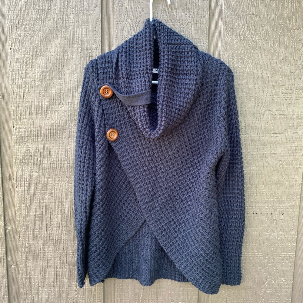 Miracle Tulip Hem Sweater Navy Size S/M